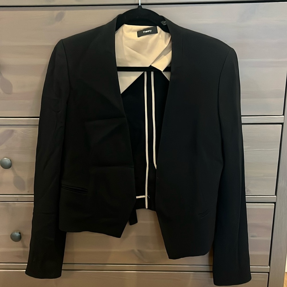 Theory Crepe Jacket